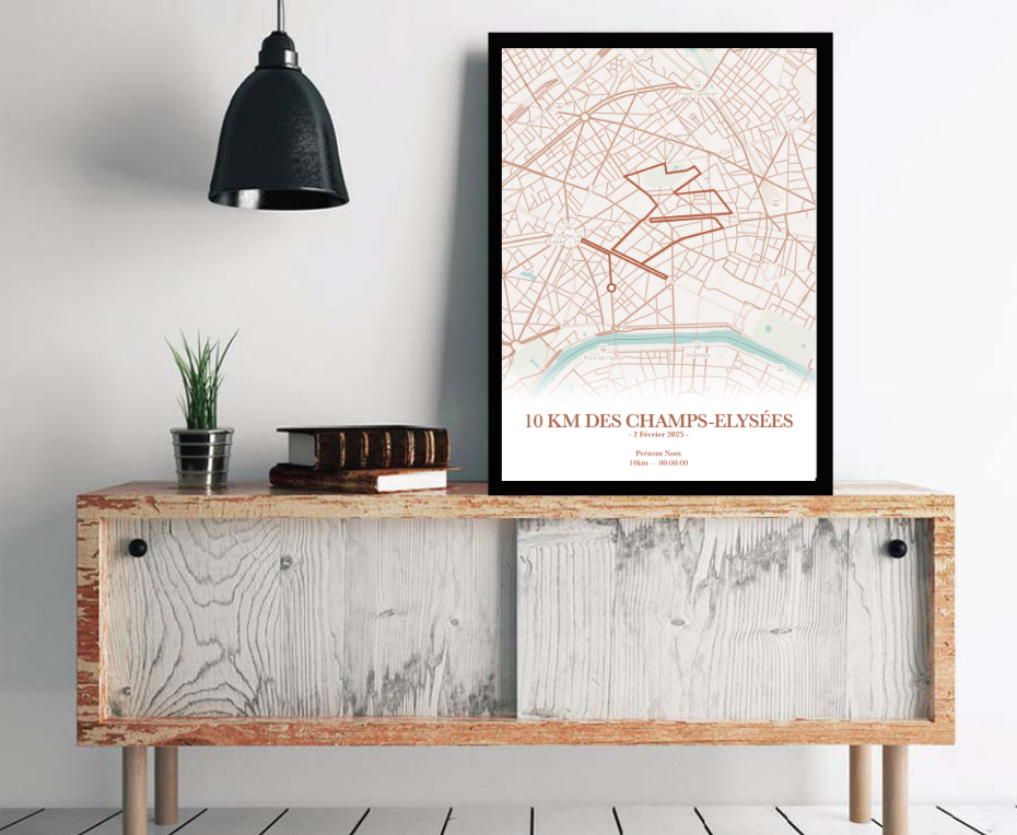 Affiche souvenir offerte après un marathon, affichée dans un intérieur moderne